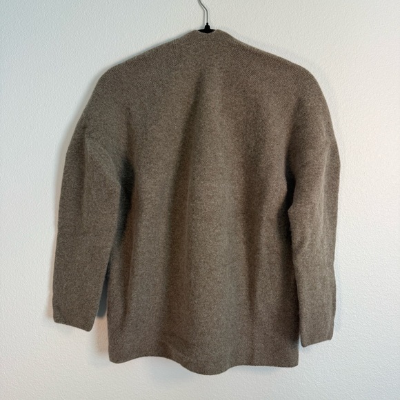 Uniqlo Sweater Large Brown Vneck Long Sleeve Relaxed Fit Drop Shoulder Wool - Picture 3 of 4